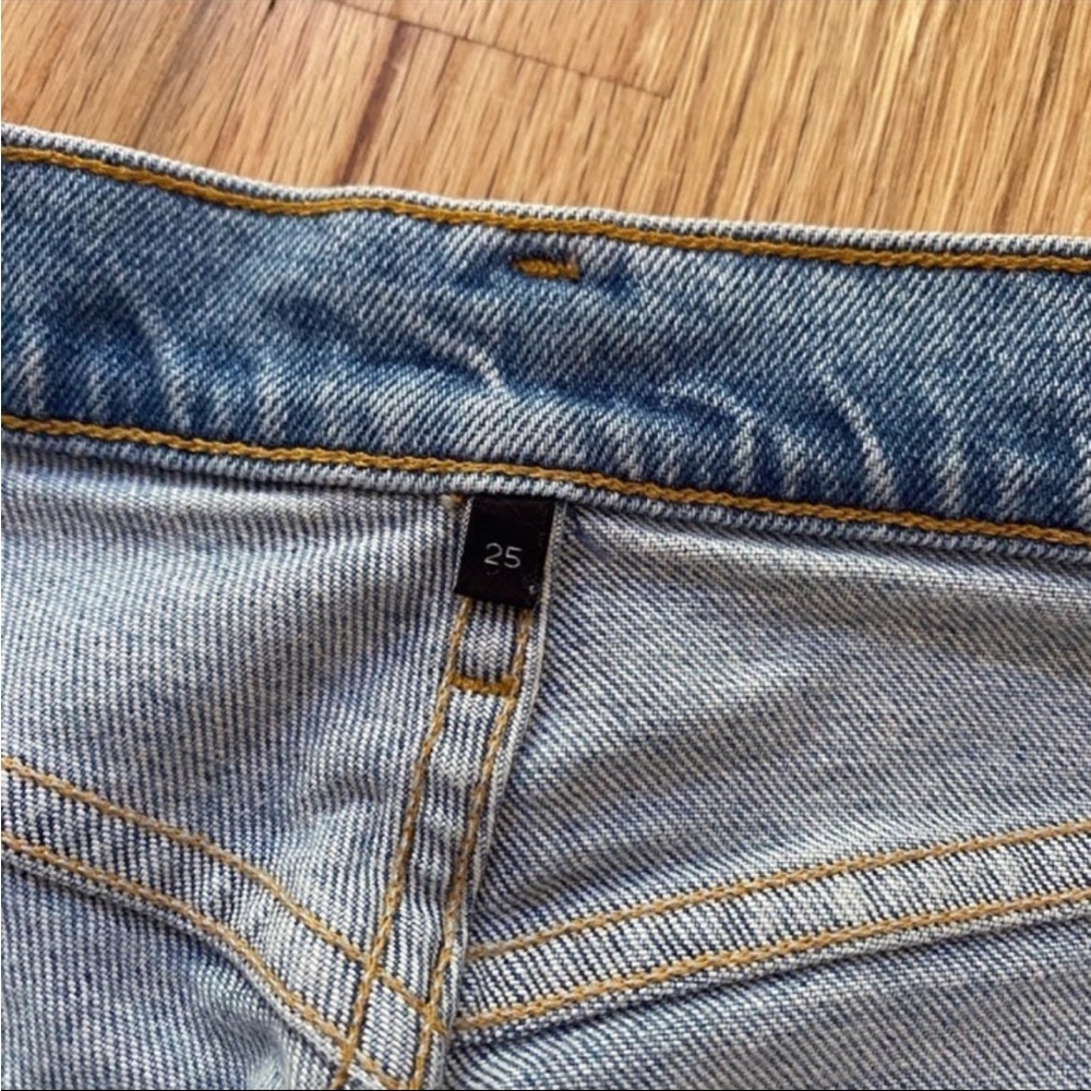 GOLDSIGN • Button-Fly Boyfriend Jeans W26 - Picture 4 of 4